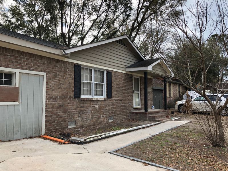1134 Bonnie Ln, Mount Pleasant, SC 29464