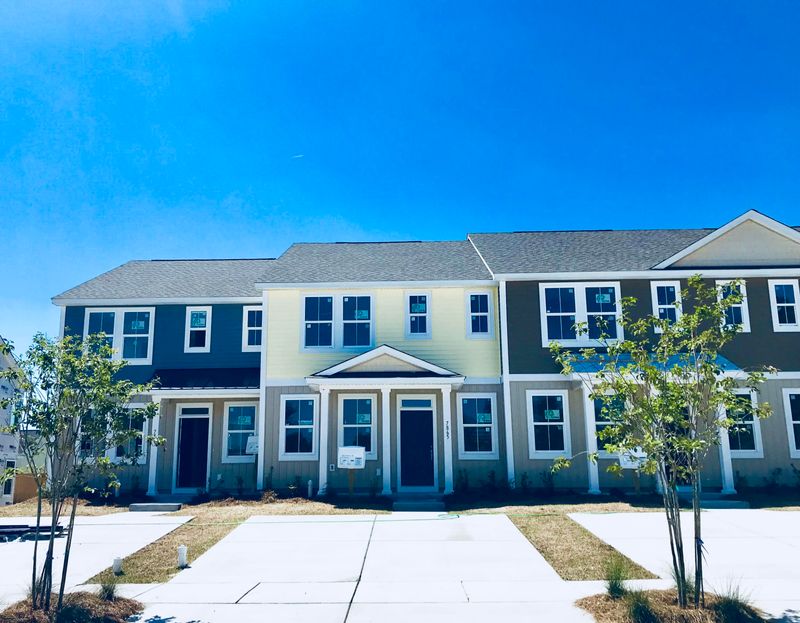 7863 Montview Rd, North Charleston, SC 29418