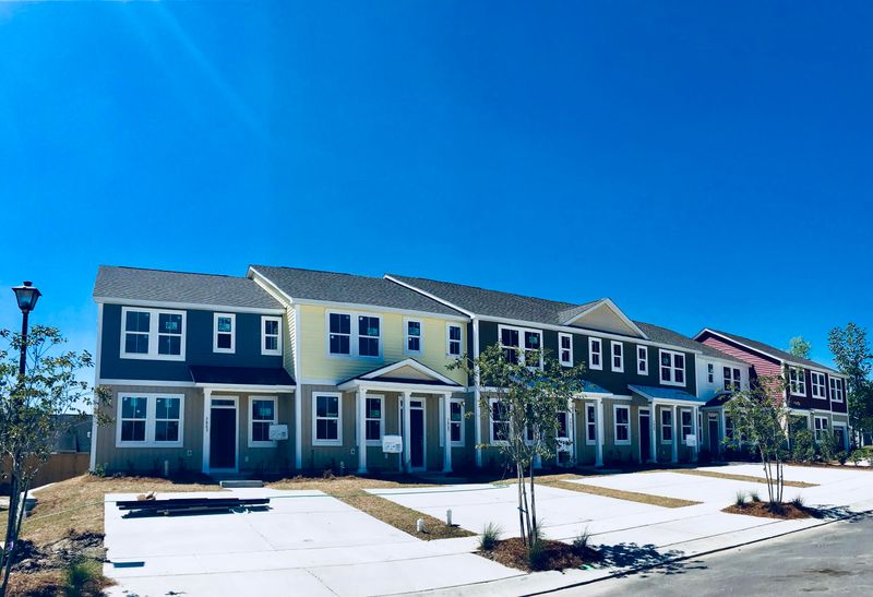 7863 Montview Rd, North Charleston, SC 29418