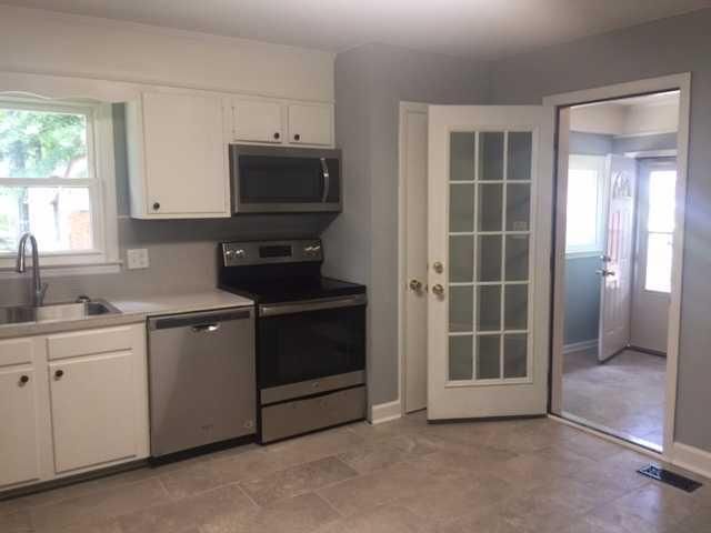 3442 Creola Rd, North Charleston, SC 29420