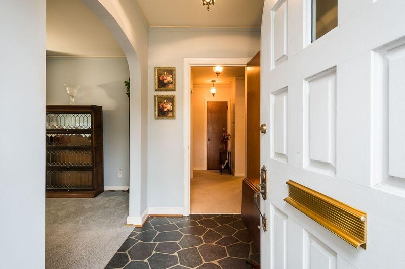 602 St Andrews Blvd, Charleston, SC 29407