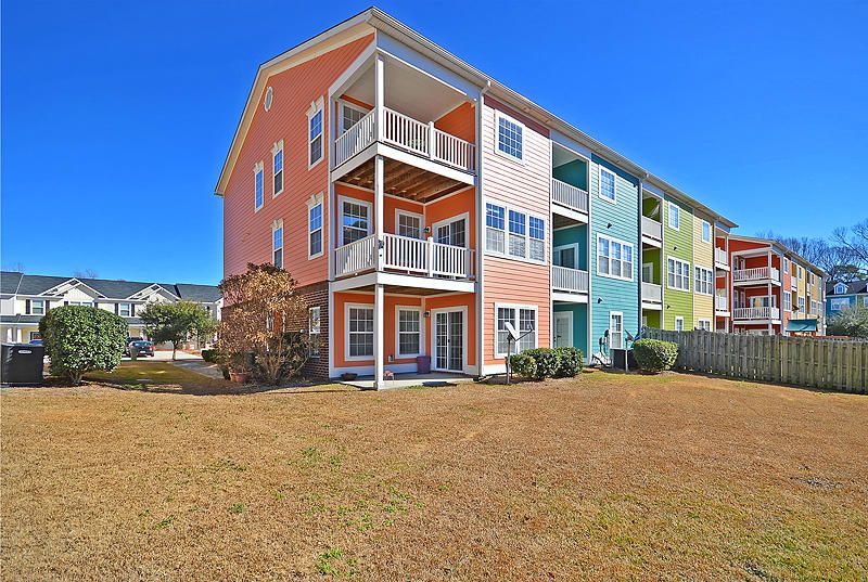 9214 Southern Oak Ln, Ladson, SC 29456