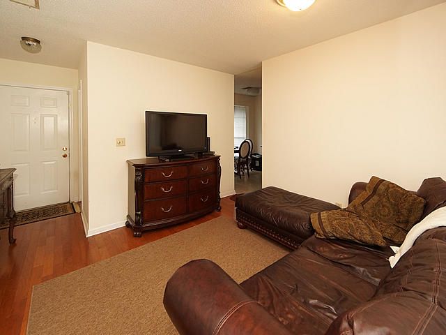 35 Indigo Ln, Goose Creek, SC 29445