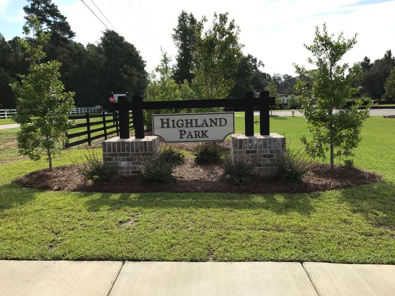 141 Longdale Dr, Summerville, SC 29483