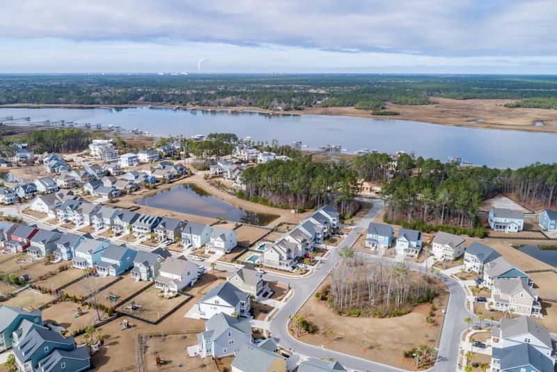 1423 Masthead Dr, Mount Pleasant, SC 29466