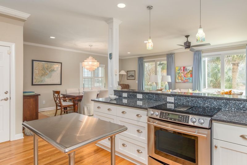 47 Morgans Cove Dr, Isle Of Palms, SC 29451