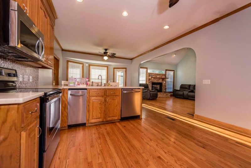 103 River Oak Ct, Moncks Corner, SC 29461