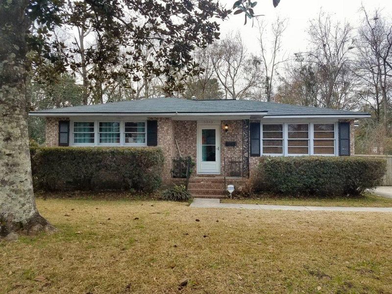 5343 Parkside Dr, North Charleston, SC 29405