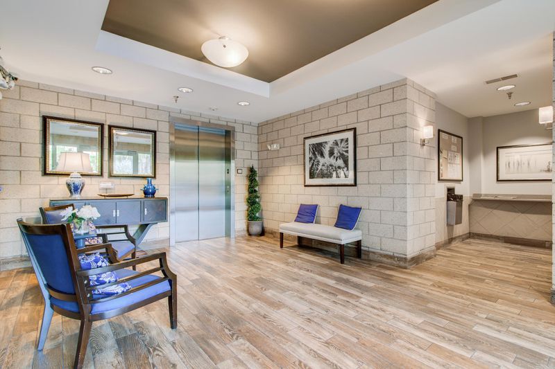 200 River Landing Dr #D307, Charleston, SC 29492