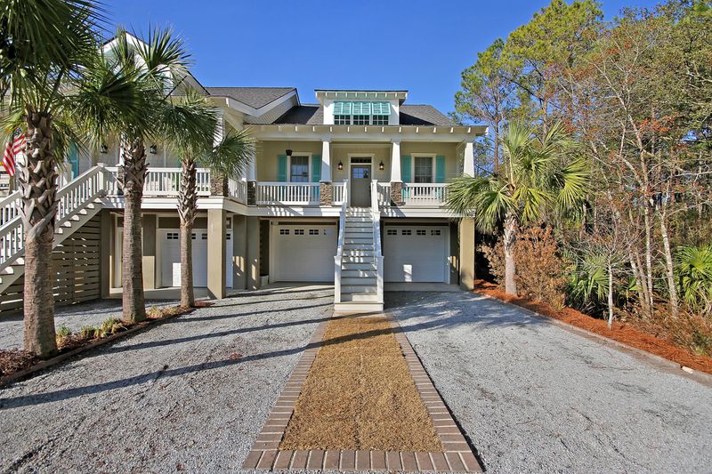 916 Wando Park Blvd, Mount Pleasant, SC 29464
