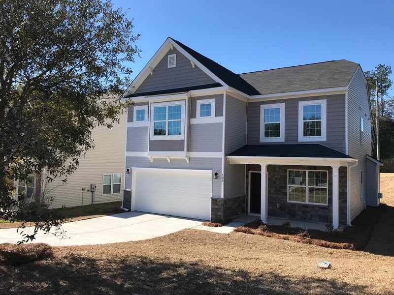 100 Medford Dr, Summerville, SC 29485