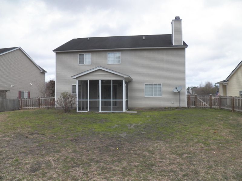 22 Creek Bend Dr, Summerville, SC 29483