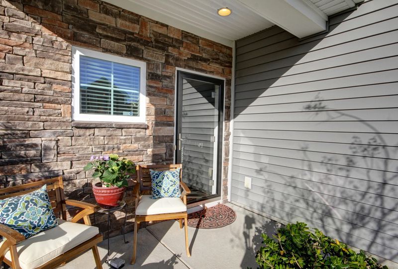 1401 Oldenburg Dr, Mount Pleasant, SC 29466