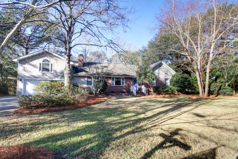 968 Cliffwood Dr, Mount Pleasant, SC 29464