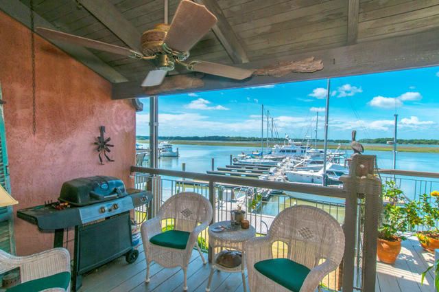 1944 Marsh Oak Ln, Johns Island, SC 29455