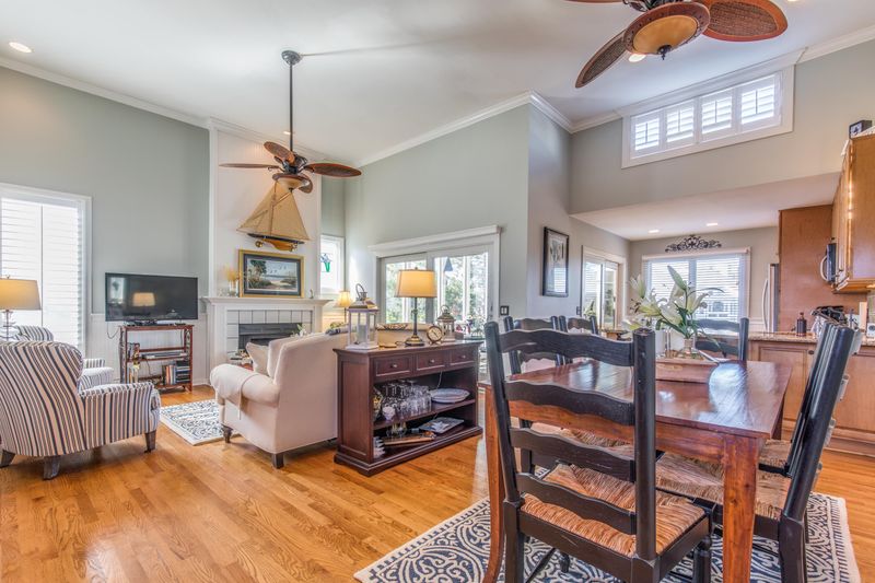 24 Linkside Ct, Isle Of Palms, SC 29451
