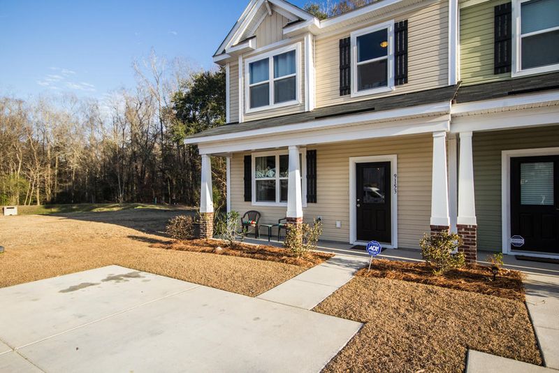 9153 Parlor Dr, Ladson, SC 29456