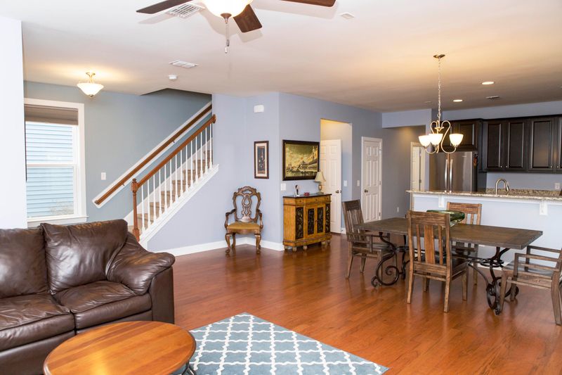 3171 Moonlight Dr, Charleston, SC 29414