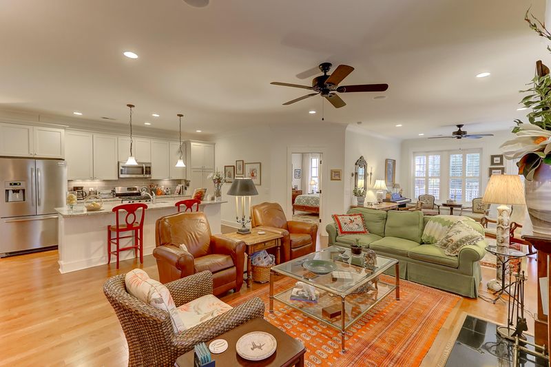 647 Beaten Pa, Charleston, SC 29412