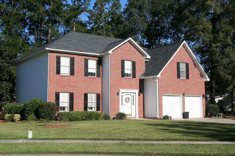 115 N Knightsbridge Ct, Goose Creek, SC 29445