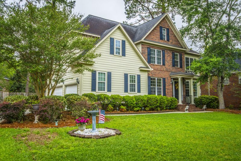 8732 E Fairway Woods Cir, North Charleston, SC 29420