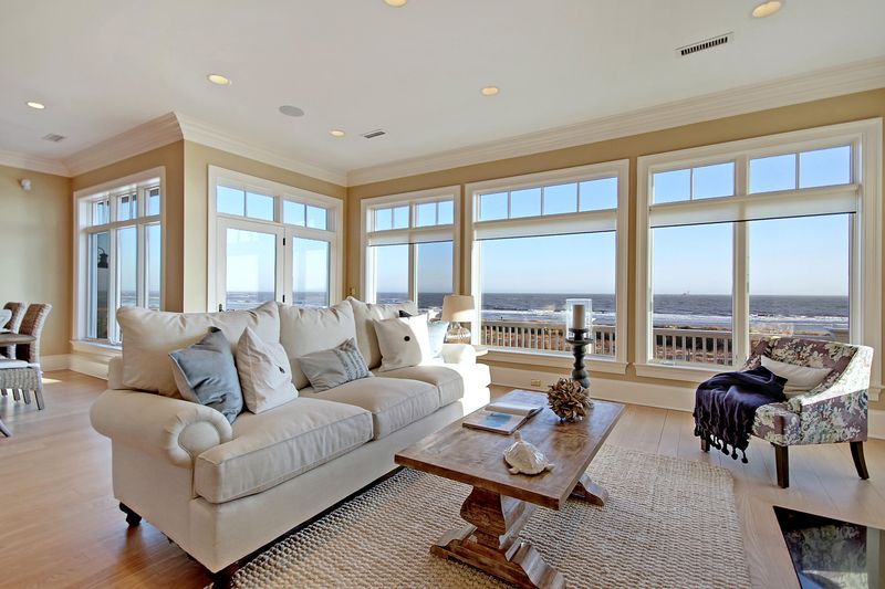 10 55th Ave, Isle Of Palms, SC 29451
