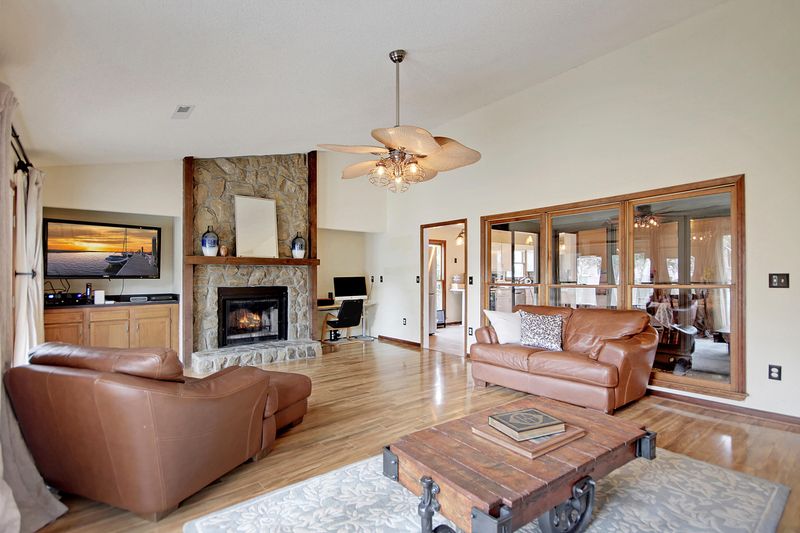 1137 Club Ter, Mount Pleasant, SC 29464