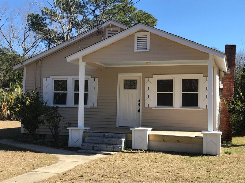5748 Cornor Ave, Hanahan, SC 29410