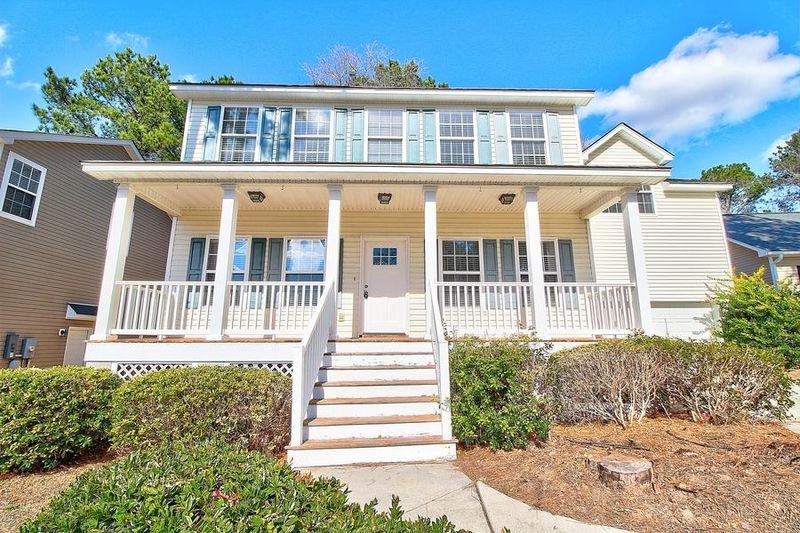 209 Castlewood Ct, Hanahan, SC 29410