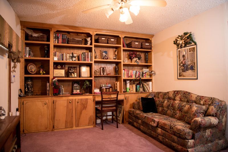1362-B Carter Rd, Ridgeville, SC 29472