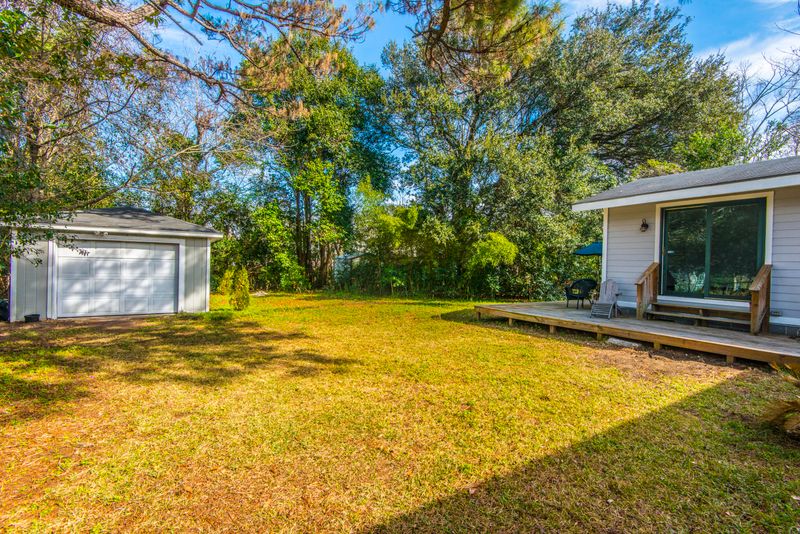 5250 Potomac St, North Charleston, SC 29405