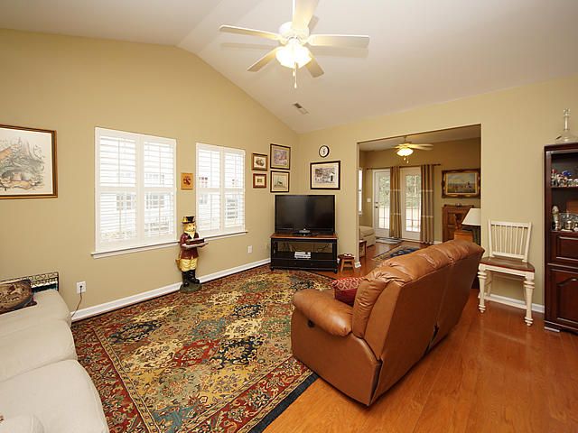 1654 Saint Johns Parrish Way, Johns Island, SC 29455