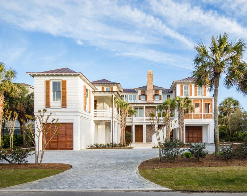 2619 Bayonne St, Sullivans Island, SC 29482
