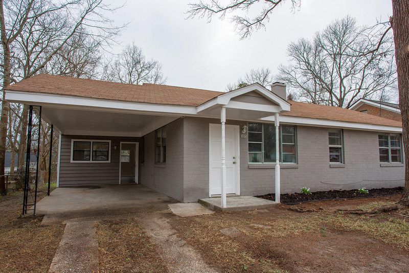 1517 Marietta St, North Charleston, SC 29406