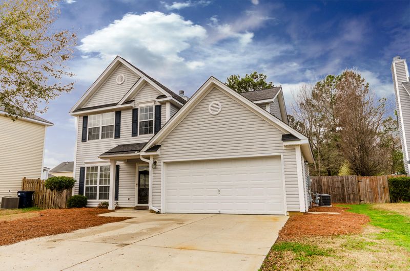 143 Rosario, Summerville, SC 29483