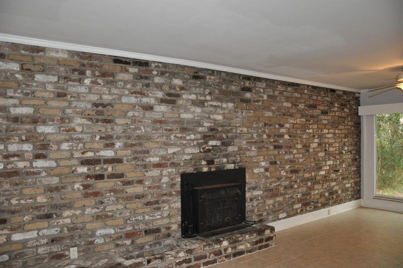 16 Oak Forest Rd, Charleston, SC 29407