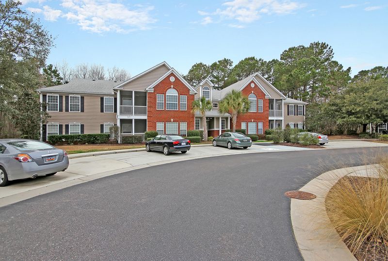 1455 Belcourt Ln, Mount Pleasant, SC 29466