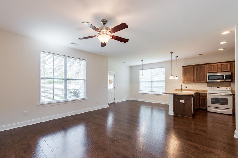 2186 Annie Laura Ln, Mount Pleasant, SC 29466