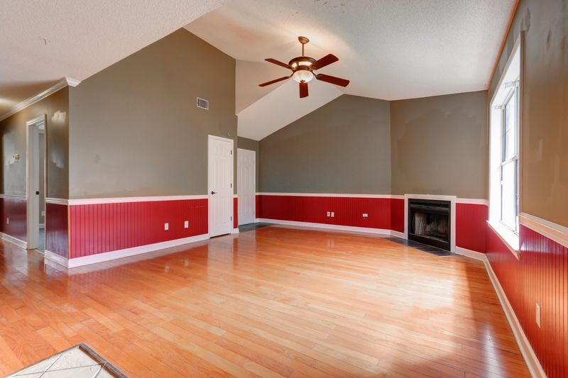 7950 Parklane Ct #E, North Charleston, SC 29418