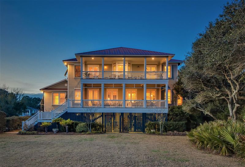 2500 Palm Blvd, Isle Of Palms, SC 29451