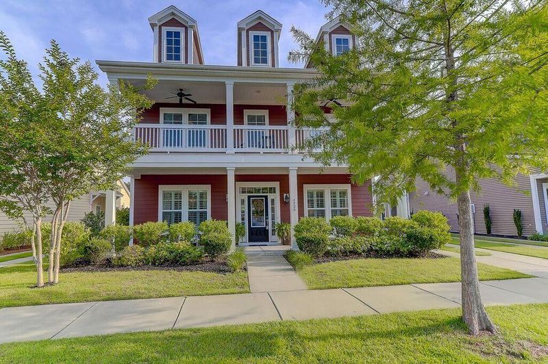 1725 Batten Dr, Charleston, SC 29414