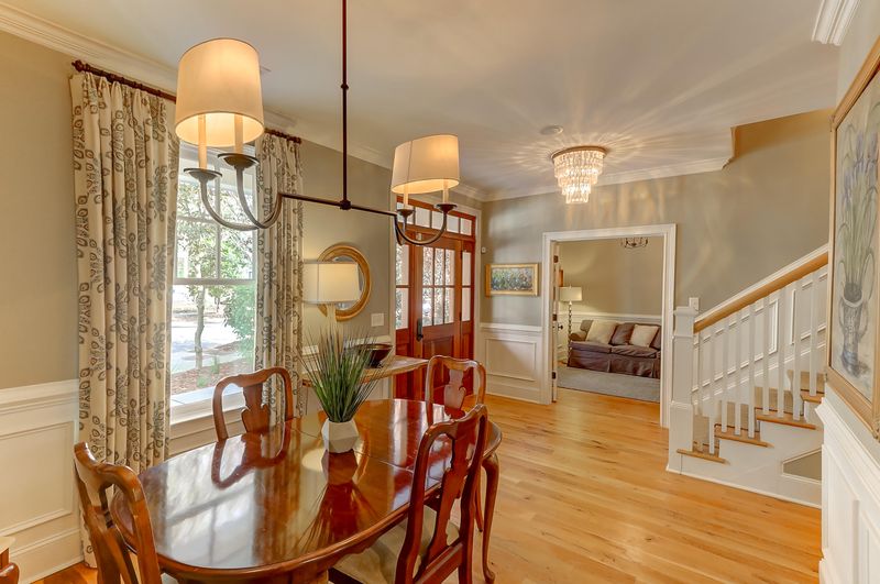 1054 Phillips Park Dr, Mount Pleasant, SC 29464