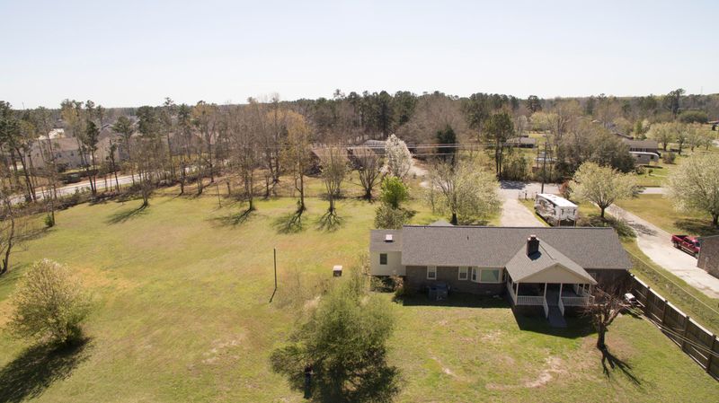 243 Elrod Dr, Goose Creek, SC 29445