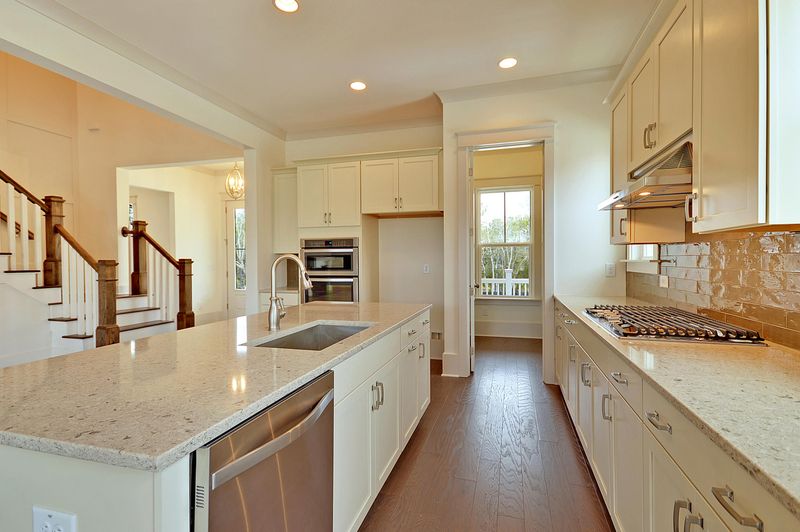 1440 Stratton Pl, Mount Pleasant, SC 29466
