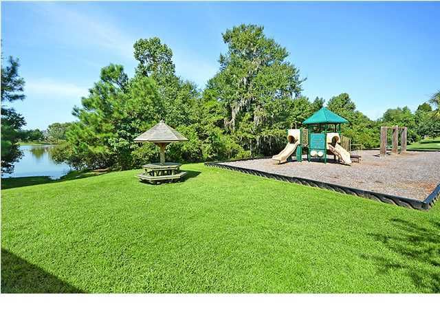 123 Guinness Ln, Moncks Corner, SC 29461