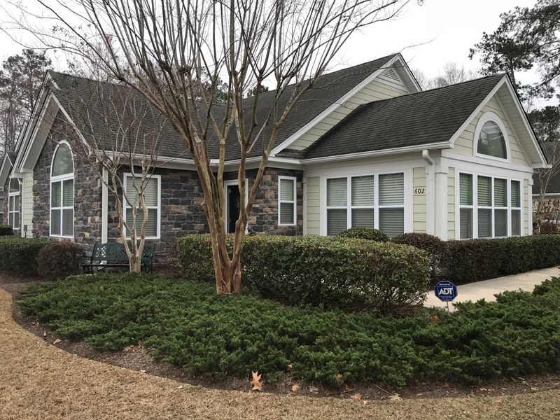 8800 Dorchester Rd #602, North Charleston, SC 29420