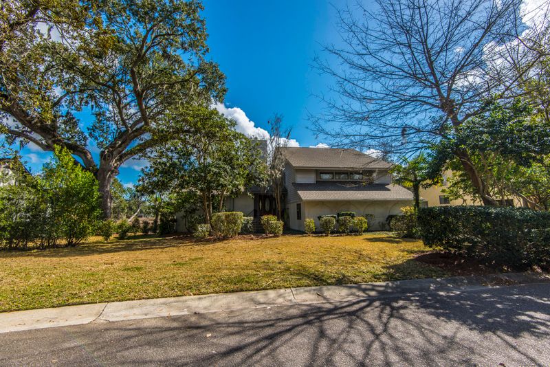 21 Arabian Dr, Charleston, SC 29407