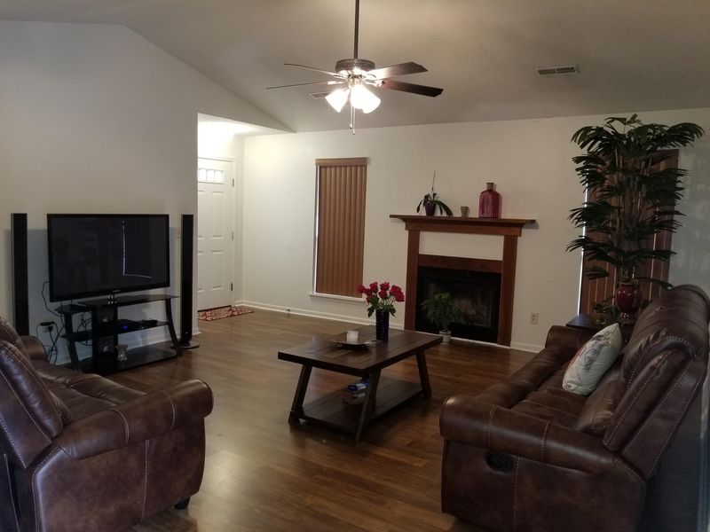 1105 T J Ln, Summerville, SC 29486