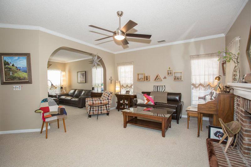 104 Cottage Ct, Summerville, SC 29485