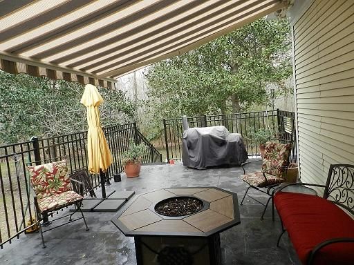 9191 Spring Branch Ct, North Charleston, SC 29406
